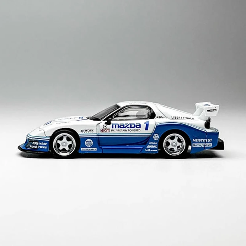 MINIGT масштаб 1:64 RX7 модель автомобиля из сплава, статическая коллекция, украшенные праздничные подарки, игрушки
MINIGT масштаб 1:64 RX7 модель автомобиля из сплава, статическая коллекция, украшенные праздничные подарки, игрушки