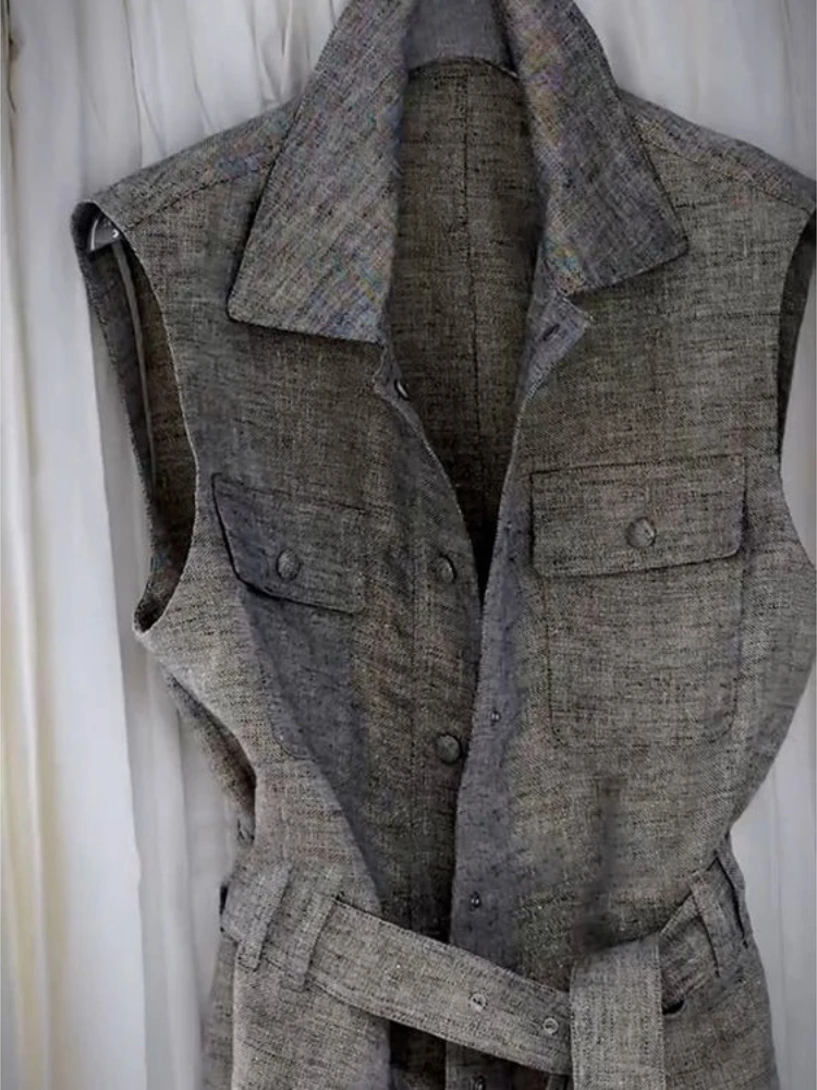 Fashion Elegant Gray Veat Coat Women High quality slim Waist Jackets 2025 New Sleeveless Simple Tops Mujer Korean Overcoat
Fashion Elegant Gray Veat Coat Women High quality slim Waist Jackets 2025 New Sleeveless Simple Tops Mujer Korean Overcoat