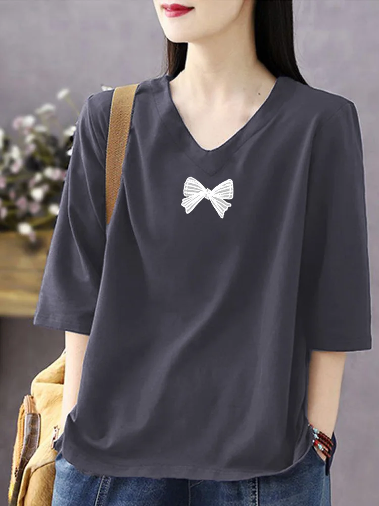 Pure Cotton V-Neck 3/4 Sleeve T-Shirt Women's Spring Autumn Winter New Style plus Size Slimming Anti-Aging Base Shirt
Pure Cotton V-Neck 3/4 Sleeve T-Shirt Women's Spring Autumn Winter New Style plus Size Slimming Anti-Aging Base Shirt