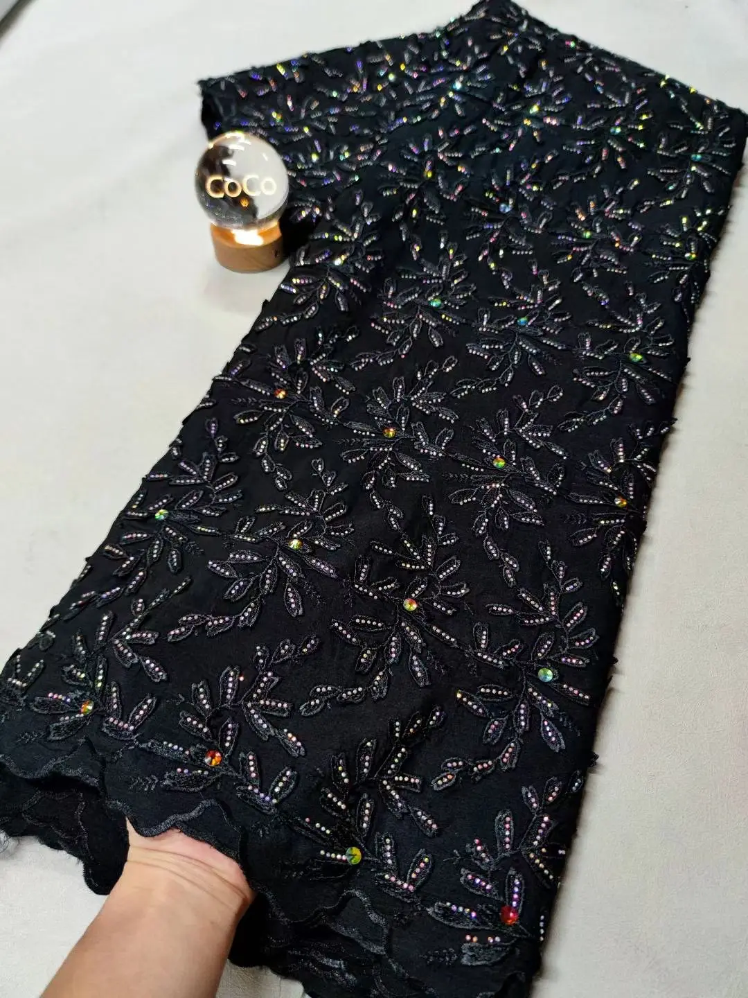 5 Yards Lace Fabrics Quality 2025 Sale Black Lace Fabric Fashion African Guipure Lace Fabrics For Wedding Dress Embroidery H43-1
5 Yards Lace Fabrics Quality 2025 Sale Black Lace Fabric Fashion African Guipure Lace Fabrics For Wedding Dress Embroidery H43-1