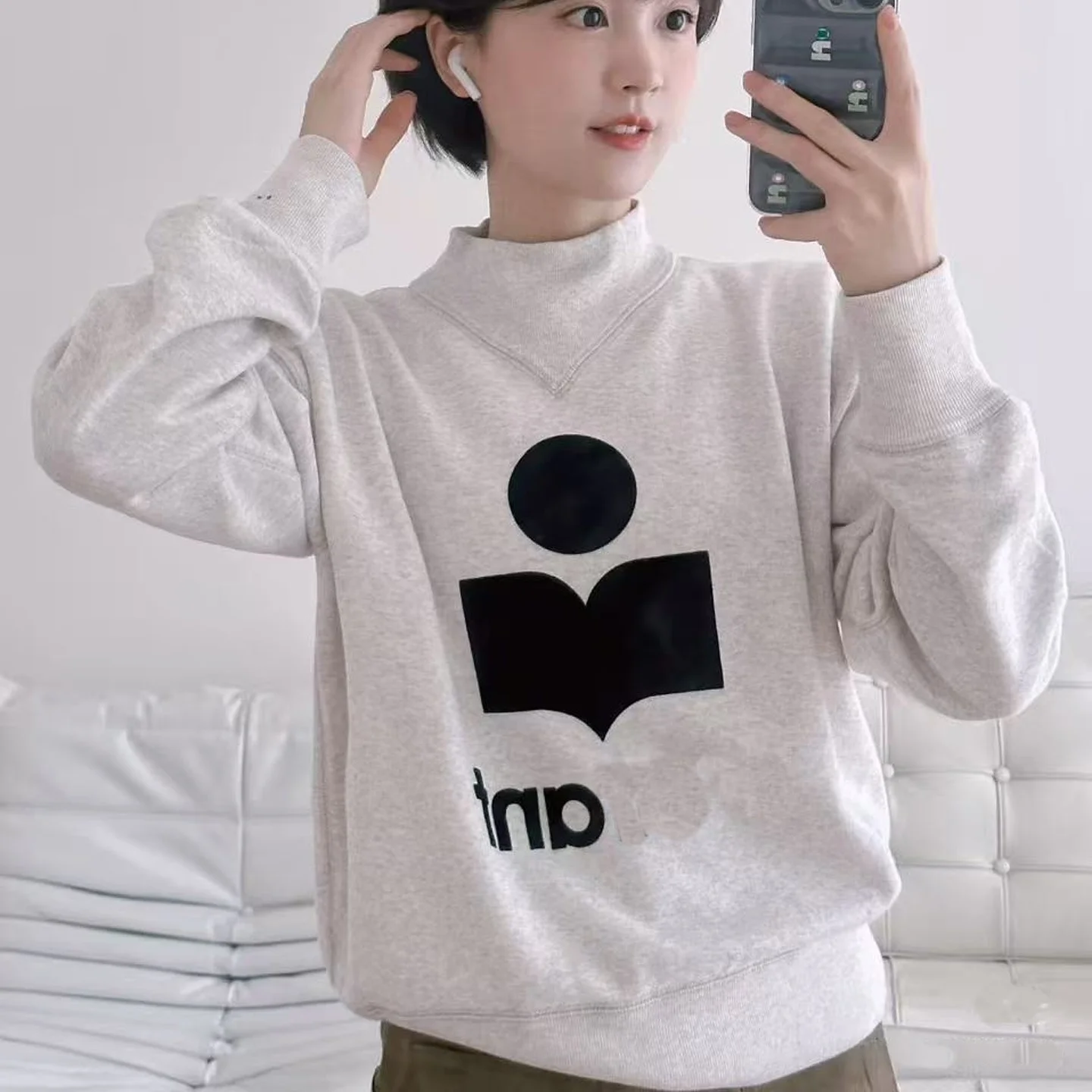 Осенне-зимняя толстовка с капюшоном на флисовой подкладке, с принтом, в уличном стиле, свободного кроя, женская, модная, из вельветовой ткани, длинный рукав
Осенне-зимняя толстовка с капюшоном на флисовой подкладке, с принтом, в уличном стиле, свободного кроя, женская, модная, из вельветовой ткани, длинный рукав