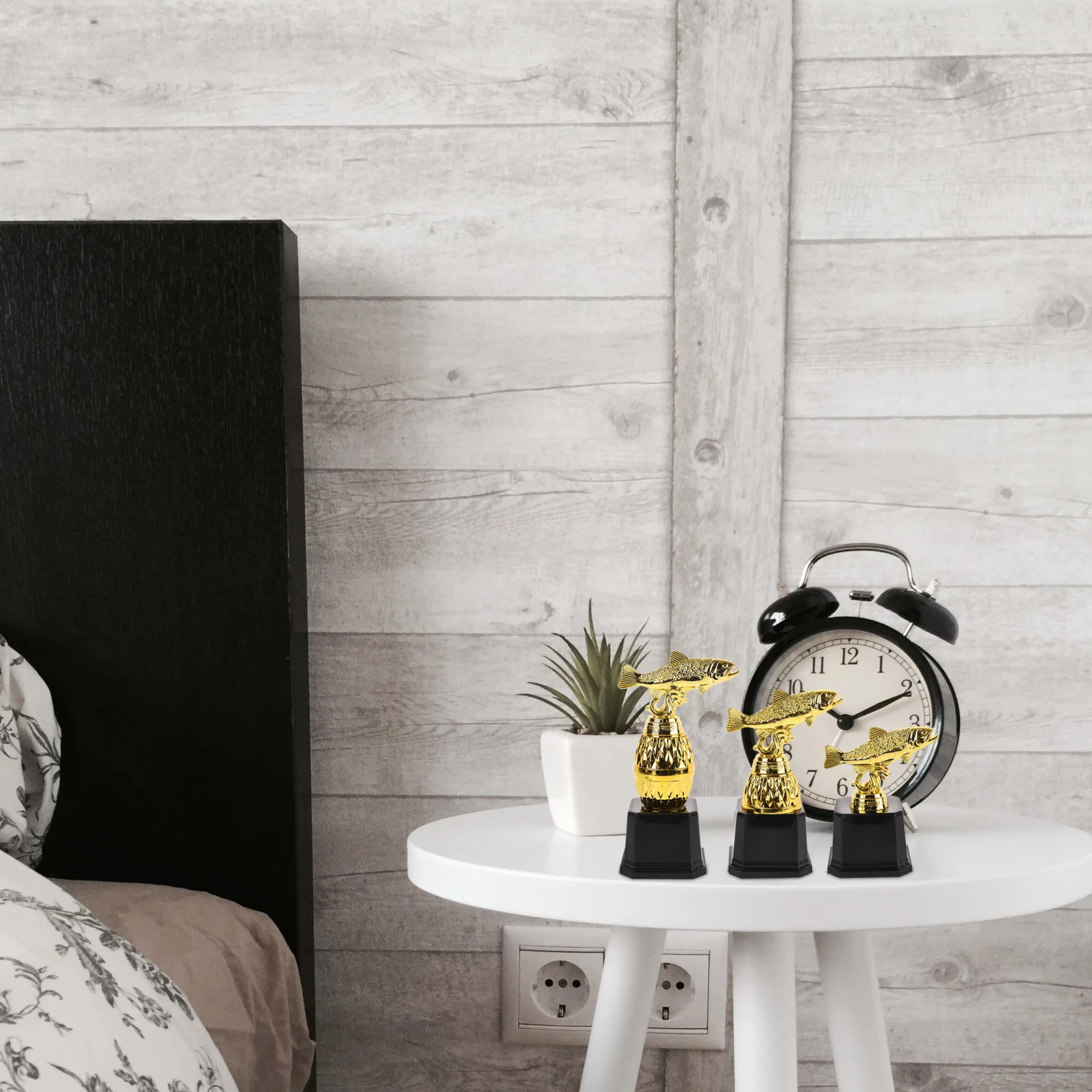 3Pcs Mini Trophy Fishing Shaped Award Trophy for School Party Competition Celebration Ceremony Prize Gift Party Celebration
3Pcs Mini Trophy Fishing Shaped Award Trophy for School Party Competition Celebration Ceremony Prize Gift Party Celebration