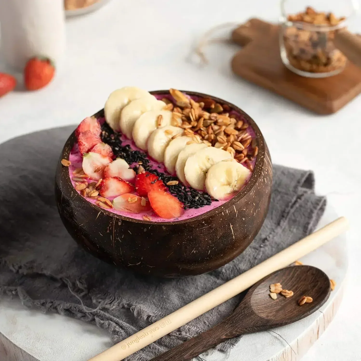 Three Sizes Natural Coconut Shell Bowls, Coconut Bowls, Wooden Bowls, Lightweight Food Containers, Dessert Bowls
Three Sizes Natural Coconut Shell Bowls, Coconut Bowls, Wooden Bowls, Lightweight Food Containers, Dessert Bowls