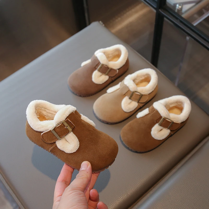 Детская зимняя обувь, простая теплая повседневная плюшевая обувь для девочек, мягкая пушистая уличная детская модная классическая хлопковая обувь на нескользящей подошве