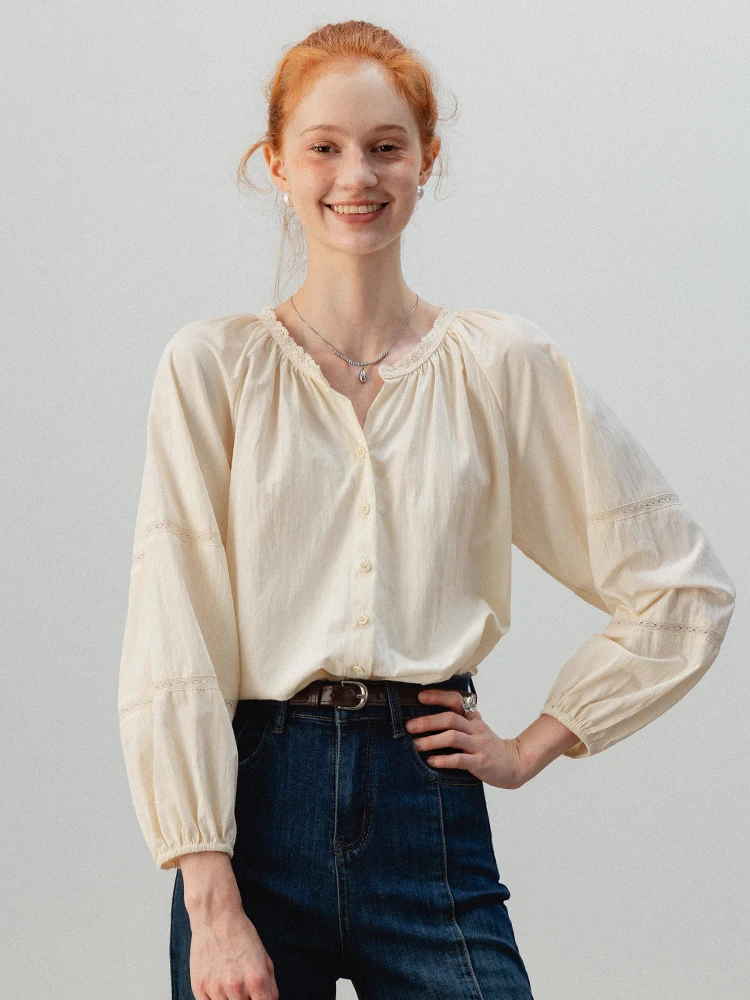Elegant Lace Trim Shirt Women's Long Sleeve Autumn New Style Korean Fashion Versatile Quality Polyester Fiber Top Trendy
Elegant Lace Trim Shirt Women's Long Sleeve Autumn New Style Korean Fashion Versatile Quality Polyester Fiber Top Trendy