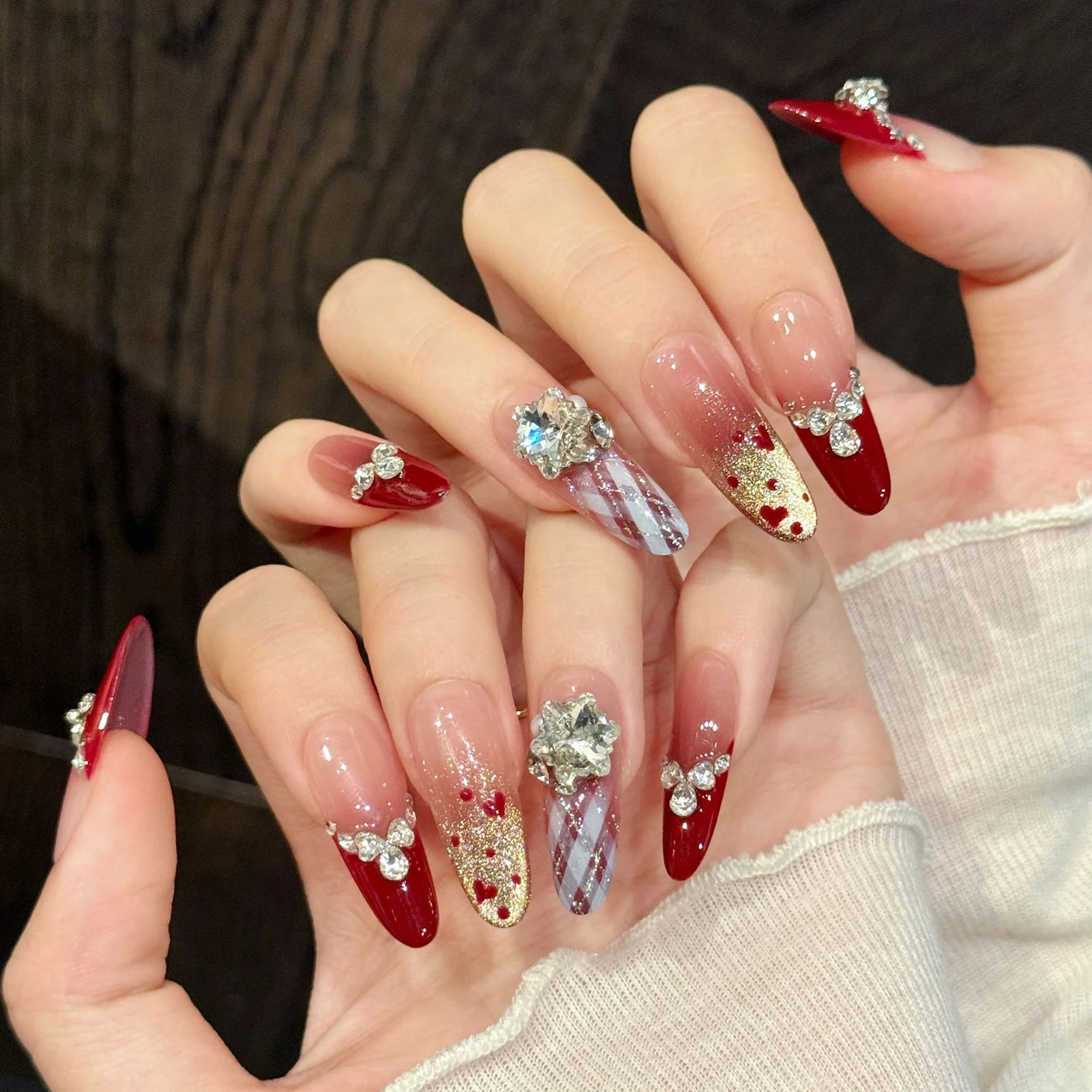 10 шт. накладные ногти бордовый красный бархат французский ручной работы пресс на ногтях со стразами блестящий декор искусственные ногти для женщин
10 шт. накладные ногти бордовый красный бархат французский ручной работы пресс на ногтях со стразами блестящий декор искусственные ногти для женщин