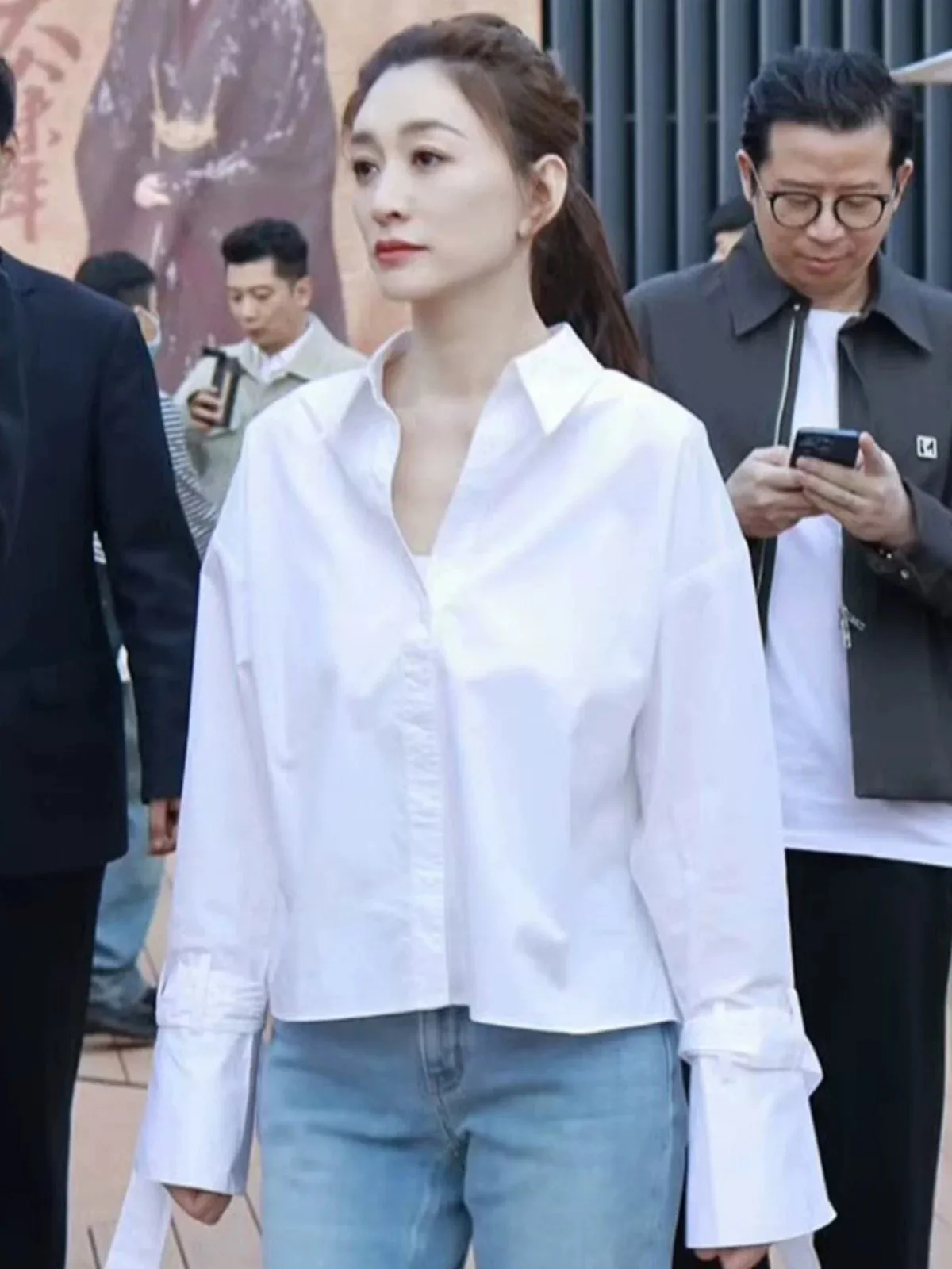 EXJR Women's Long Sleeve Shirt Summer Spring White Collar Sun Protection Belted Design Versatile Commute Style Loose Fit
EXJR Women's Long Sleeve Shirt Summer Spring White Collar Sun Protection Belted Design Versatile Commute Style Loose Fit