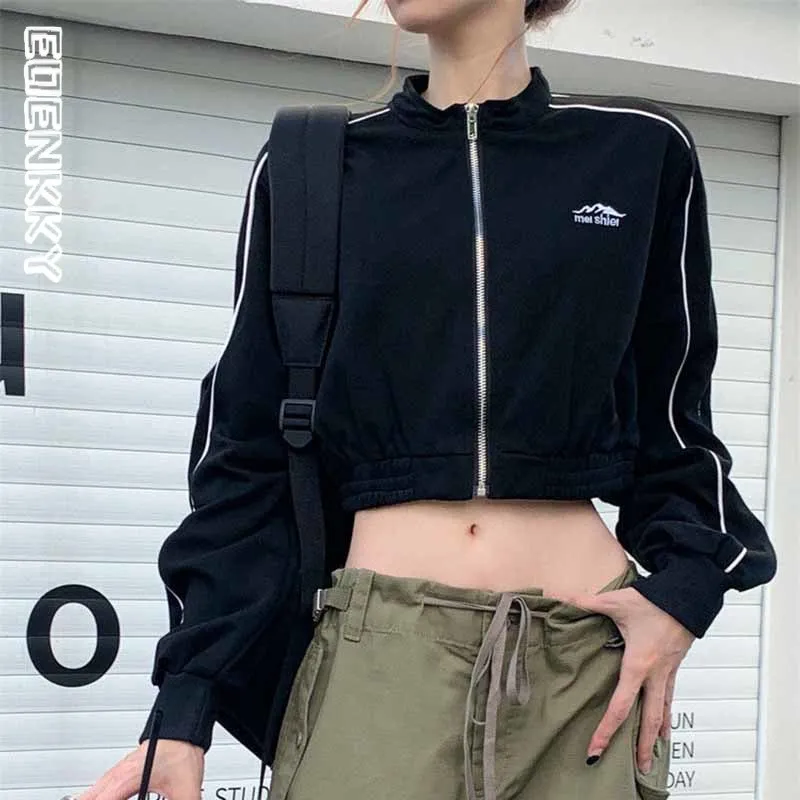 Womens Cropped Jacket Loose Sports Zip Up Windbreaker Korean Streetwear Coat Female Gorpcore Drawstring Lightweight Jackets New
Womens Cropped Jacket Loose Sports Zip Up Windbreaker Korean Streetwear Coat Female Gorpcore Drawstring Lightweight Jackets New
