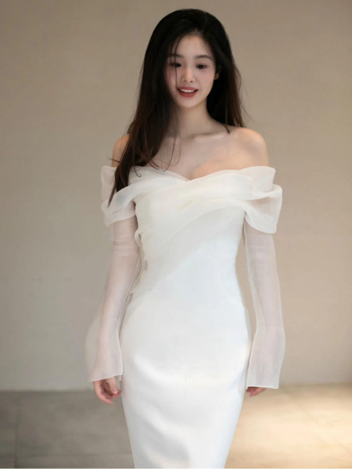 Ele Long Sve Wedding Dr One oulder Slimming Fi Tail Bridal Gown for Hotel Indoor Wedding Simple Satin Fabric
Ele Long Sve Wedding Dr One oulder Slimming Fi Tail Bridal Gown for Hotel Indoor Wedding Simple Satin Fabric