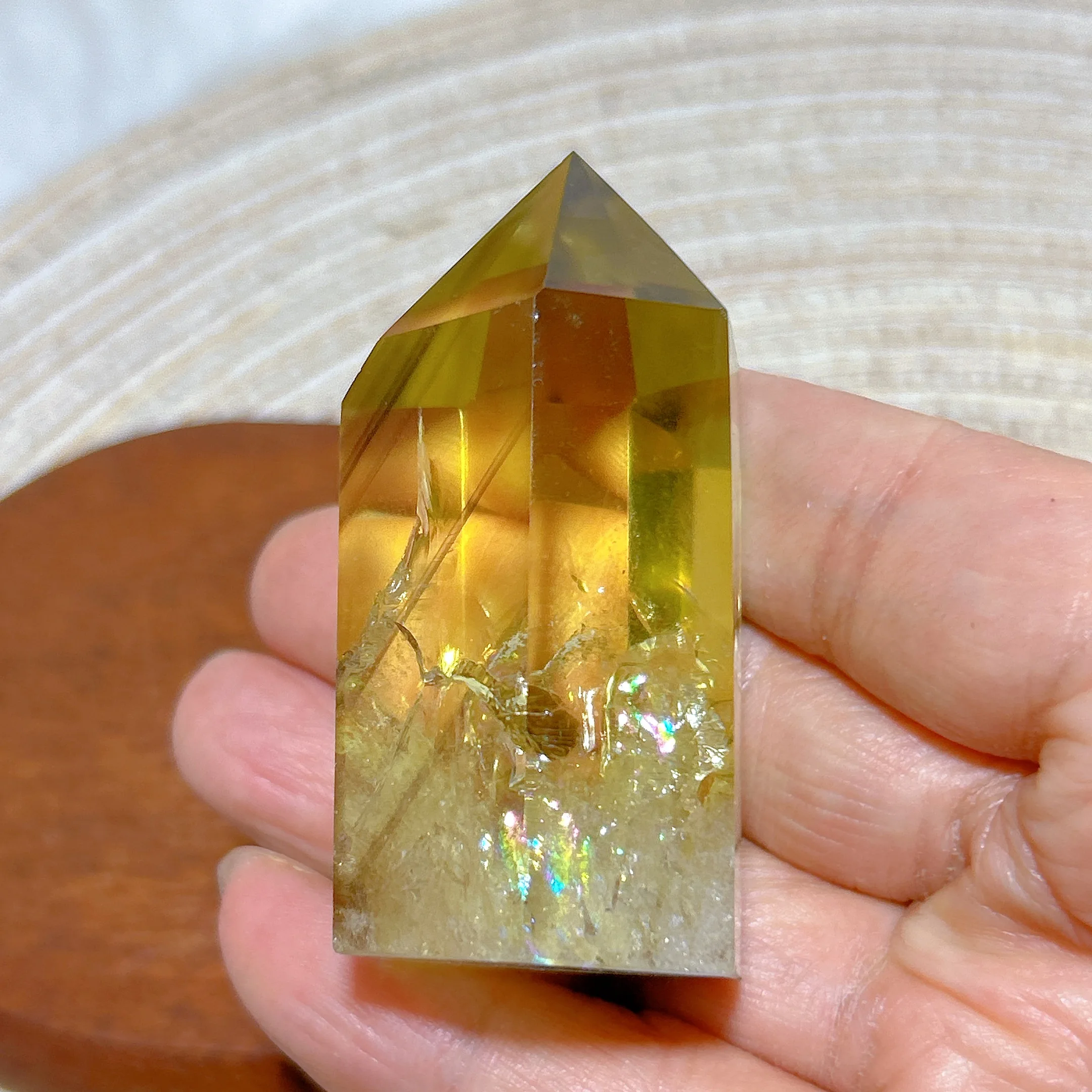 Brazil Natural Crystal Middle Size Smokey Citrine Polished Tower Healing Gemstones Energy Reiki Ornament Home Decorations Gift
Brazil Natural Crystal Middle Size Smokey Citrine Polished Tower Healing Gemstones Energy Reiki Ornament Home Decorations Gift