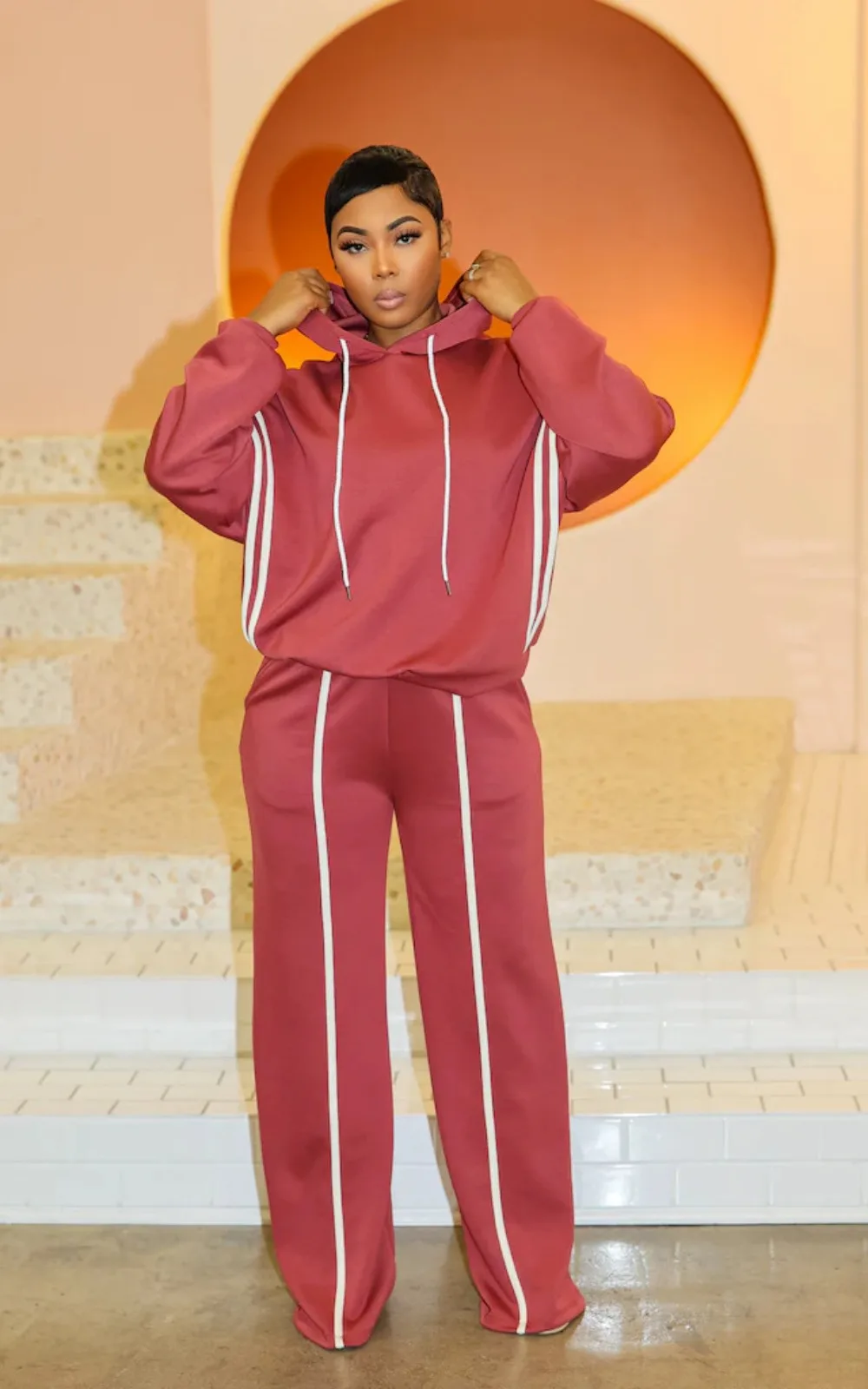 Autumn Winter Fashion Solid Color Two Piece Set Women Long Sleeved Hooded Sweatshirt Long Pants Casual Sports Two Piece Set
Autumn Winter Fashion Solid Color Two Piece Set Women Long Sleeved Hooded Sweatshirt Long Pants Casual Sports Two Piece Set