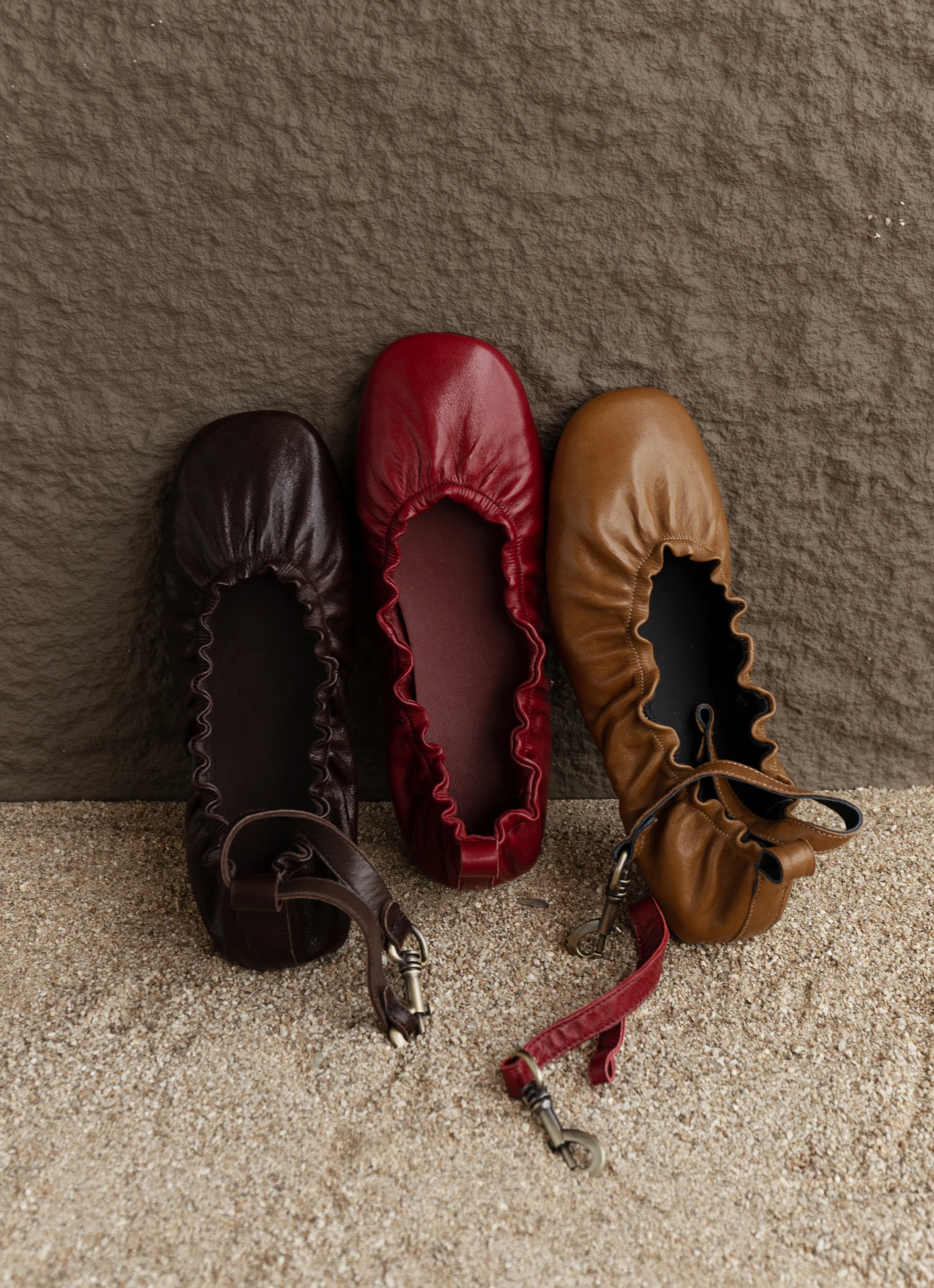 Женские туфли Мэри Джейн из овечьей кожи с квадратным носком, плиссированные, на мягкой подошве, с низким вырезом, удобные, мягкие, универсальные, новинка весны 2026
Женские туфли Мэри Джейн из овечьей кожи с квадратным носком, плиссированные, на мягкой подошве, с низким вырезом, удобные, мягкие, универсальные, новинка весны 2026