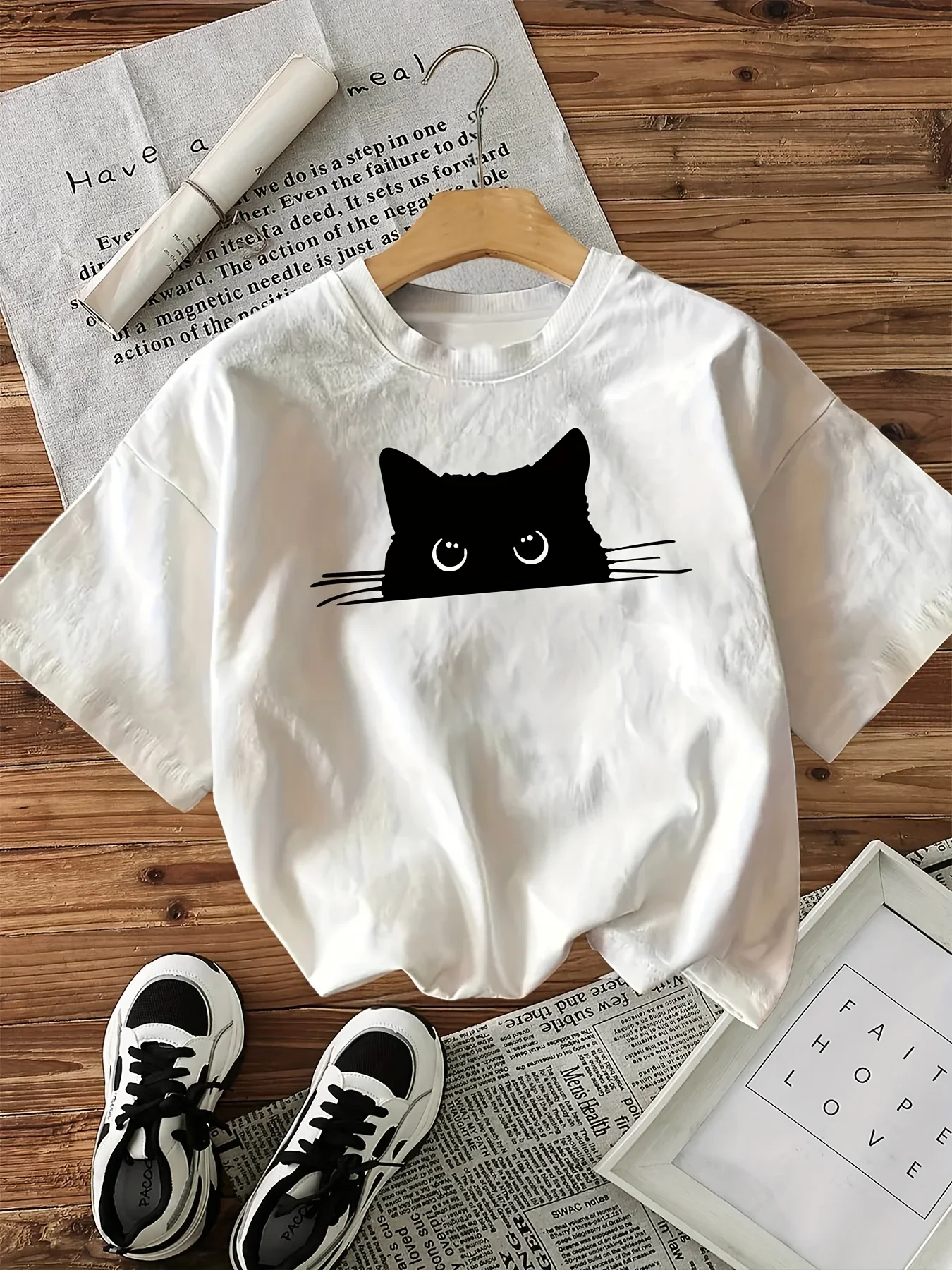 Plus Size Black Cat Print Short Sleeve Round Neck T-Shirt Casual Knit Tee Animal Pattern Regular Length All Seasons
Plus Size Black Cat Print Short Sleeve Round Neck T-Shirt Casual Knit Tee Animal Pattern Regular Length All Seasons