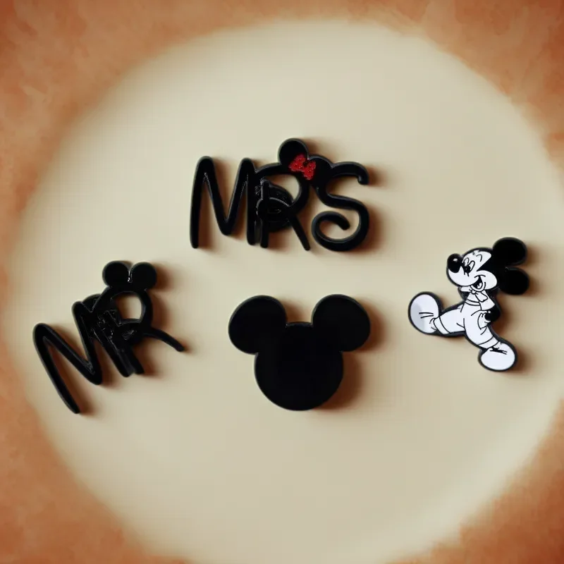 Disney Mickey Mouse Retro Pins Anime Figure Kawaii Cartoon Metal Black and White Broochs Clothing Bag Decoration Christmas Gifts
Disney Mickey Mouse Retro Pins Anime Figure Kawaii Cartoon Metal Black and White Broochs Clothing Bag Decoration Christmas Gifts