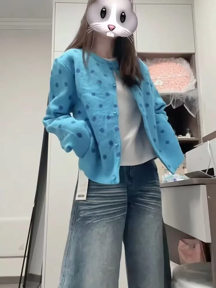 Retro American Polka Dot round Neck Open Cardigan Sweater Women Early Autumn Short Soft Lazy Knitted Top Loose Fit Long Sleeve
Retro American Polka Dot round Neck Open Cardigan Sweater Women Early Autumn Short Soft Lazy Knitted Top Loose Fit Long Sleeve
