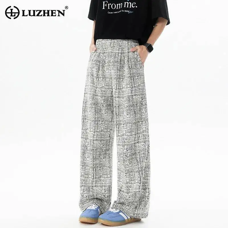 LUZHEN 2026 New Checked Printed High Quality Straight Casual Pants Men's Trendy Handsome Korean Elastic Waist Trousers JY6768
LUZHEN 2026 New Checked Printed High Quality Straight Casual Pants Men's Trendy Handsome Korean Elastic Waist Trousers JY6768