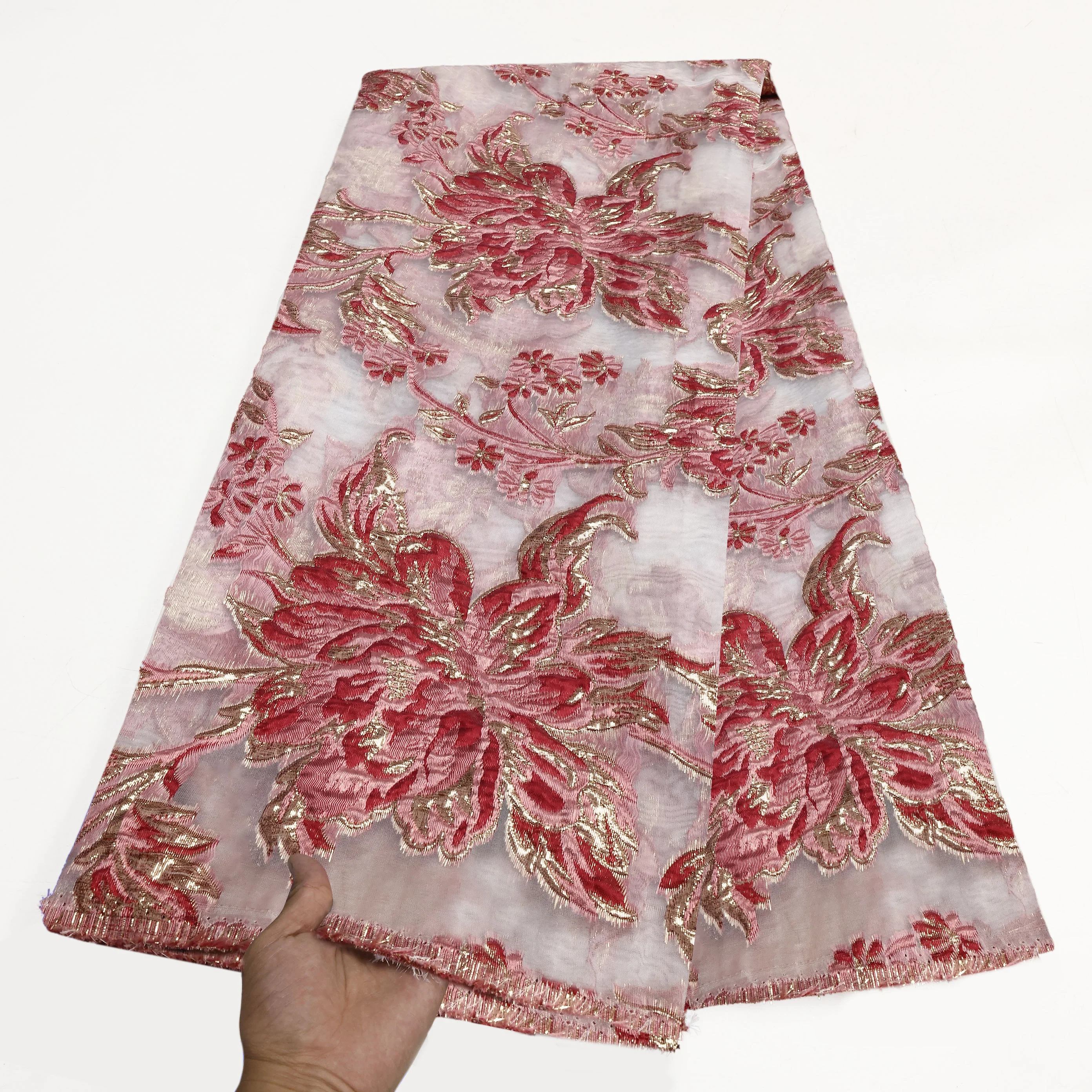 3D Brocade Jacquard Fabric Peony Pattern Design Lace Fabric Translucent Tulle Fabric Sewing For Wedding Birthday Bouquet Supplie
3D Brocade Jacquard Fabric Peony Pattern Design Lace Fabric Translucent Tulle Fabric Sewing For Wedding Birthday Bouquet Supplie