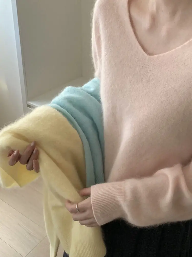 Soft Knitted V-Ne Top Loose Fit ort Svel Women's Inner Wear Casual Commute Sle Long Sve Base irt Spring Autumn
Soft Knitted V-Ne Top Loose Fit ort Svel Women's Inner Wear Casual Commute Sle Long Sve Base irt Spring Autumn