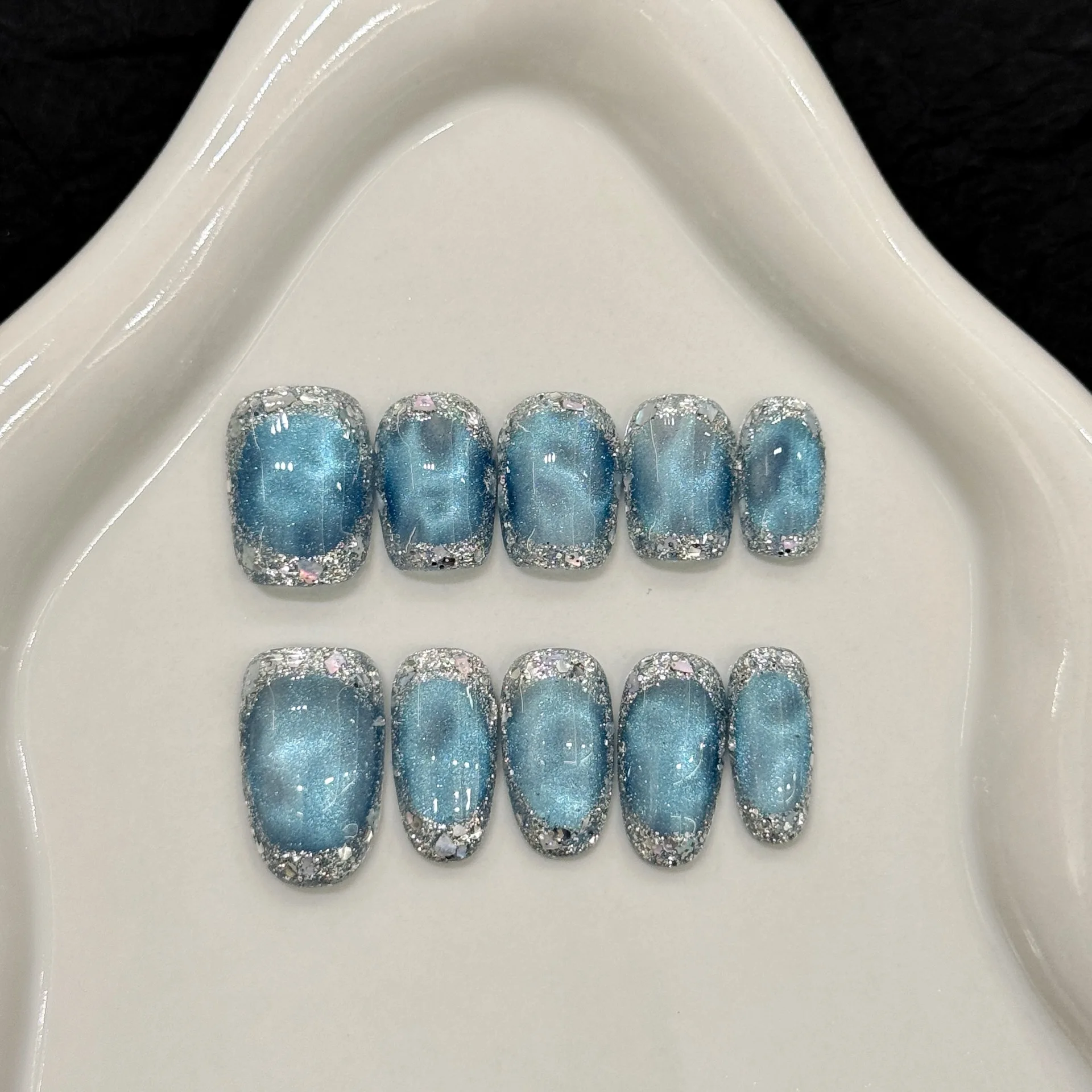 "Icy Blue Ocean" Spring/Summer New Collection Icy Translucent Textured Skin-Brightening Elegance Handmade Press-On Nails
"Icy Blue Ocean" Spring/Summer New Collection Icy Translucent Textured Skin-Brightening Elegance Handmade Press-On Nails