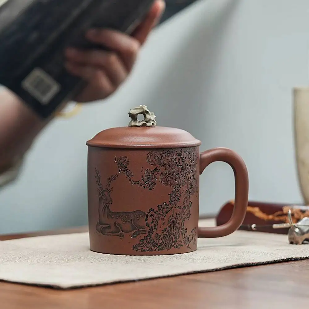 Yihu Chun High-End Yixing Purple Clay Mastercrafted By A Famous Artisan, Pure Handmade Tea Cup, Office With Lid, Base Groove
Yihu Chun High-End Yixing Purple Clay Mastercrafted By A Famous Artisan, Pure Handmade Tea Cup, Office With Lid, Base Groove