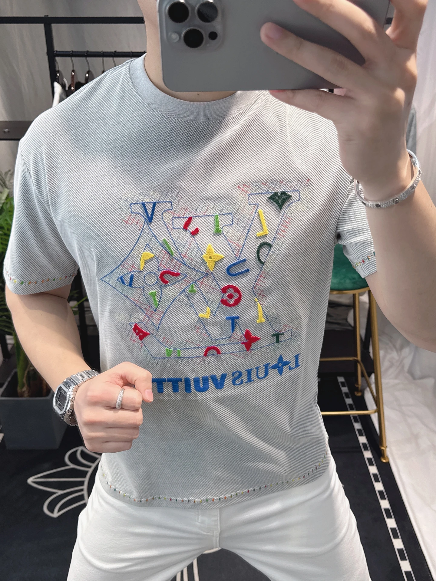 Стильная мужская футболка американского бренда с коротким рукавом, вышитыми буквами, круглым вырезом, летняя, новая, повседневная, удобная, дышащая.
Стильная мужская футболка американского бренда с коротким рукавом, вышитыми буквами, круглым вырезом, летняя, новая, повседневная, удобная, дышащая.