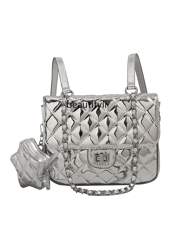 Premium silver rhombus chain small square bag new simple mini double shoulder single shoulder armpit bag
Premium silver rhombus chain small square bag new simple mini double shoulder single shoulder armpit bag