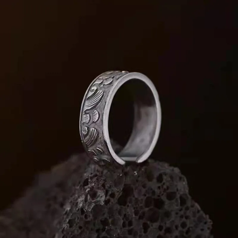 Taigu Mountain Oath Ring for Men, Small and Unique Design, Retro Handmade Food Ring with Adjustable Mouth
Taigu Mountain Oath Ring for Men, Small and Unique Design, Retro Handmade Food Ring with Adjustable Mouth