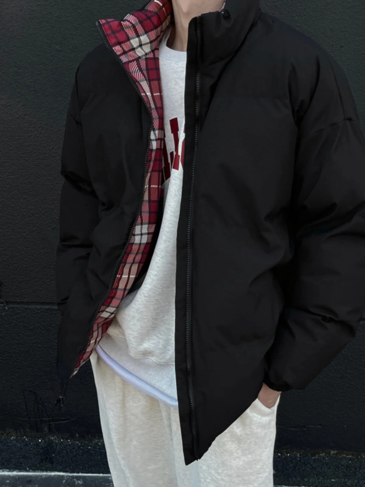 Korean Sle Men's Winter Cotton Jaet Thiened ort Double Zipper Stand Collar Warm Cotton Clothes Loose Fit Polyester Fiber
Korean Sle Men's Winter Cotton Jaet Thiened ort Double Zipper Stand Collar Warm Cotton Clothes Loose Fit Polyester Fiber