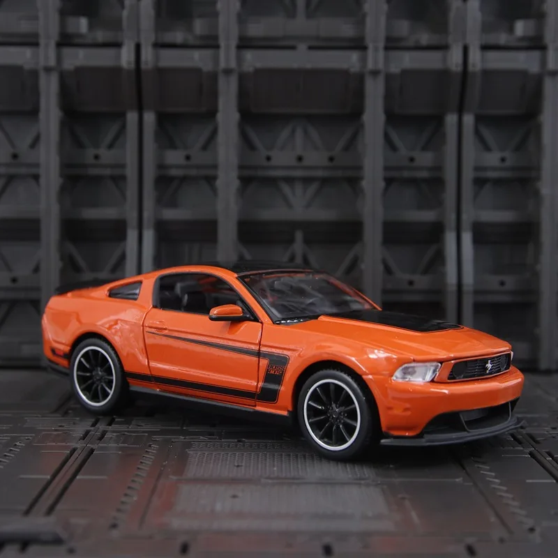 1:24 2012 Mustang Alloy Diecast Car Model 3 Doors Open Simulation Sport Car Vehicle Toy Collection Ornament Gift For Kids Adults
1:24 2012 Mustang Alloy Diecast Car Model 3 Doors Open Simulation Sport Car Vehicle Toy Collection Ornament Gift For Kids Adults