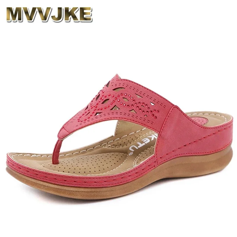Женская нескользящая обувь MVVJKESummer, модные мягкие женские шлепанцы со стразами, удобные женские шлепанцы, женские сандалии
Женская нескользящая обувь MVVJKESummer, модные мягкие женские шлепанцы со стразами, удобные женские шлепанцы, женские сандалии