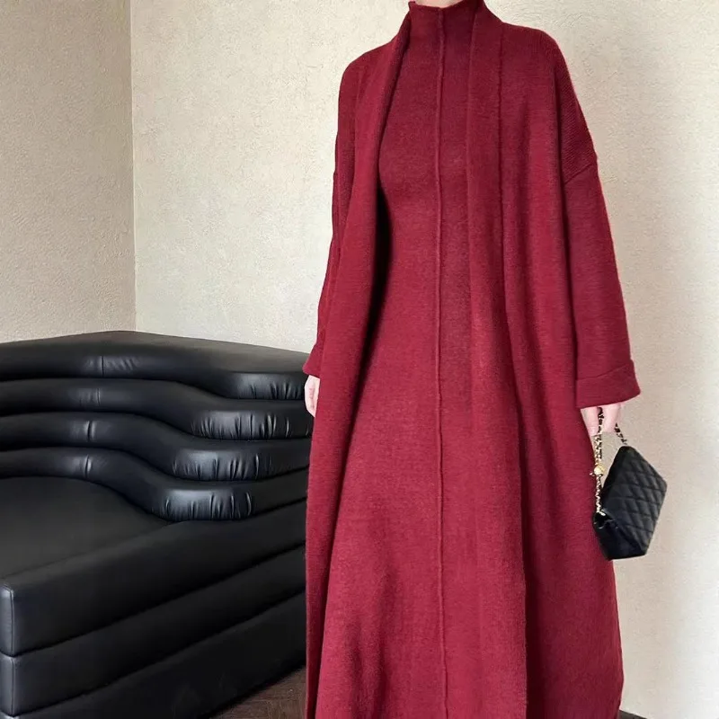 Новое осенне-зимнее модное вязаное платье с высоким воротом, жилет без рукавов, винтажное пальто, платье-свитер, комплект из двух предметов E12259
Новое осенне-зимнее модное вязаное платье с высоким воротом, жилет без рукавов, винтажное пальто, платье-свитер, комплект из двух предметов E12259