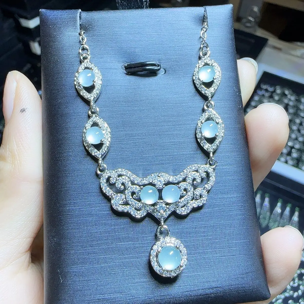 Natural A Jade Ice Blue Necklace Set Chain
Natural A Jade Ice Blue Necklace Set Chain