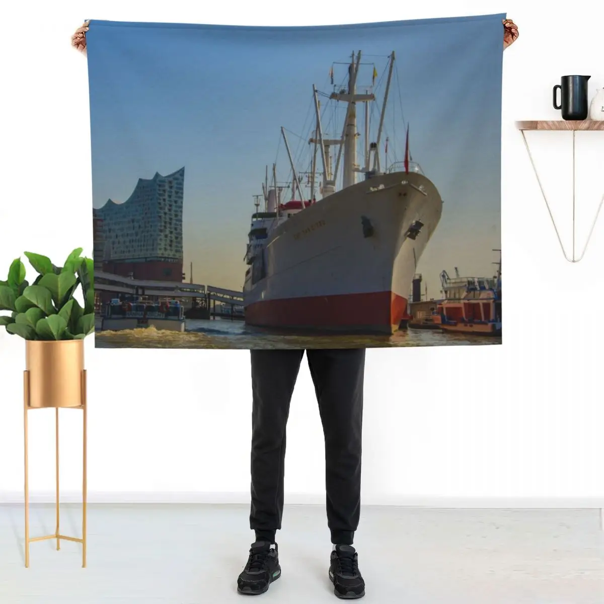 Cap San Diego - Hamburg Throw Blanket Warm Flannel Blanket for Couch Chair Bedroom
Cap San Diego - Hamburg Throw Blanket Warm Flannel Blanket for Couch Chair Bedroom