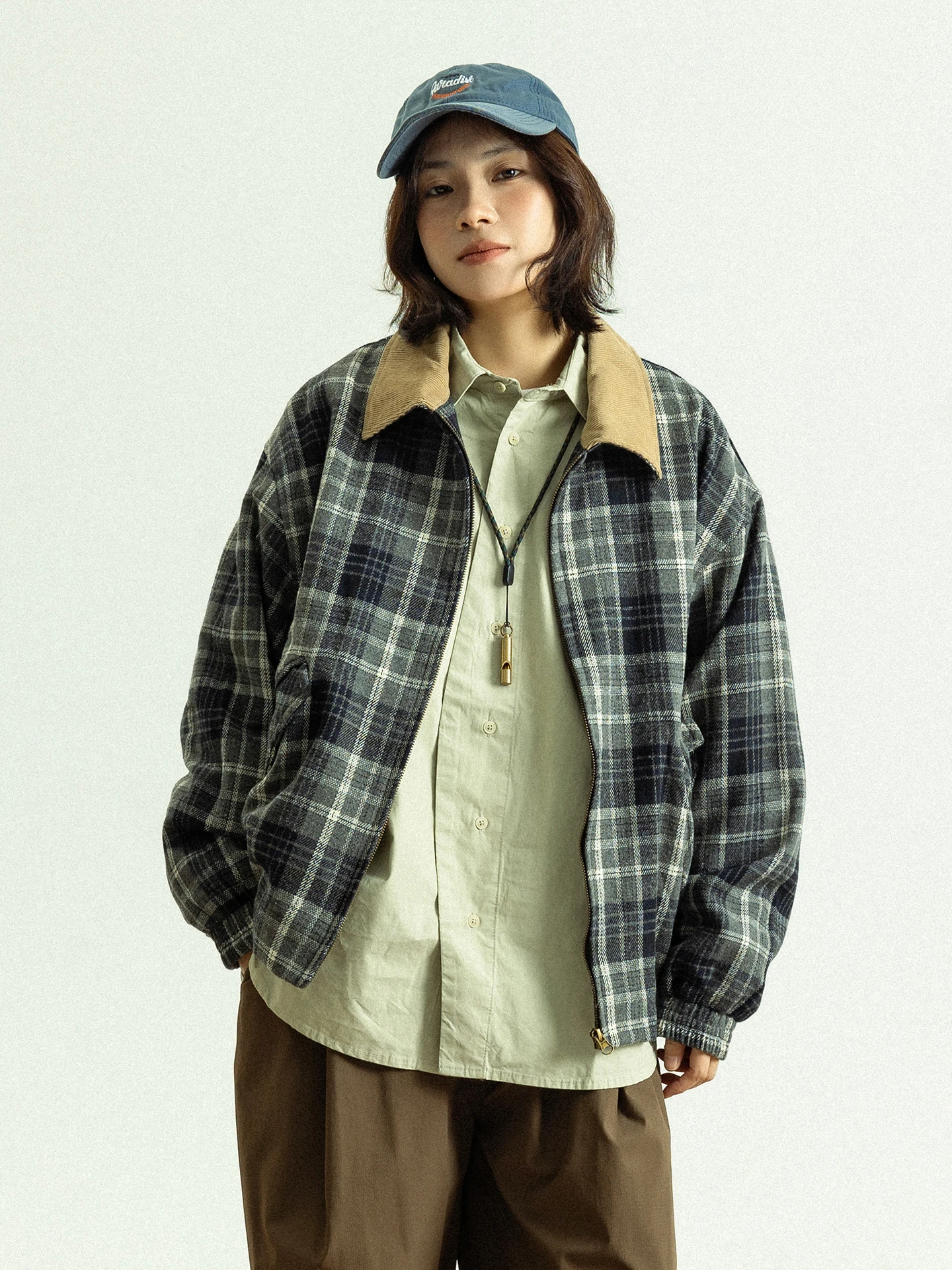 GoodNorth Retro Plaid Corduroy Stand Collar Jacket Loose Unisex Harlandon Style Polyester Long Sleeve Zipper Closure Coat
GoodNorth Retro Plaid Corduroy Stand Collar Jacket Loose Unisex Harlandon Style Polyester Long Sleeve Zipper Closure Coat