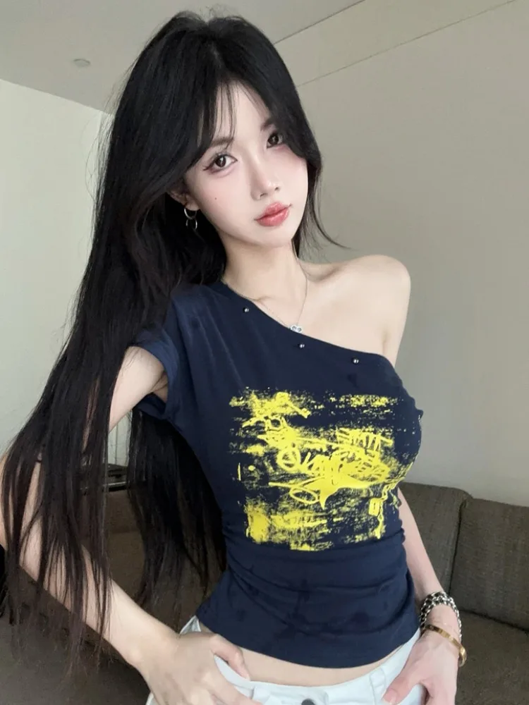 Summer Short Sleeve T-Shirt Women's Design Slim Fit Printed Length Fashionable Girl Blue Color Irregular Shoulder Top
Summer Short Sleeve T-Shirt Women's Design Slim Fit Printed Length Fashionable Girl Blue Color Irregular Shoulder Top