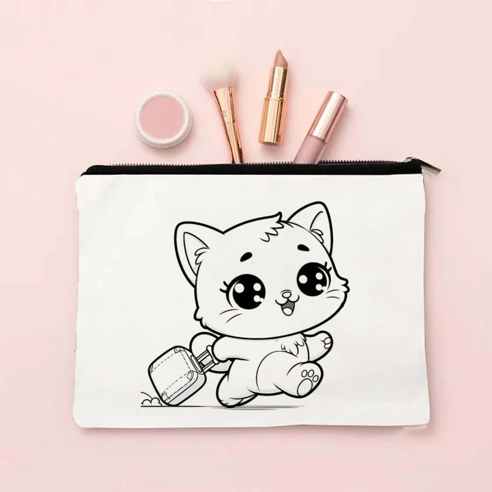 Двусторонняя холщовая косметичка с милым кошачьим принтом, дорожный органайзер для туалетных принадлежностей на молнии, 1 шт.
Двусторонняя холщовая косметичка с милым кошачьим принтом, дорожный органайзер для туалетных принадлежностей на молнии, 1 шт.