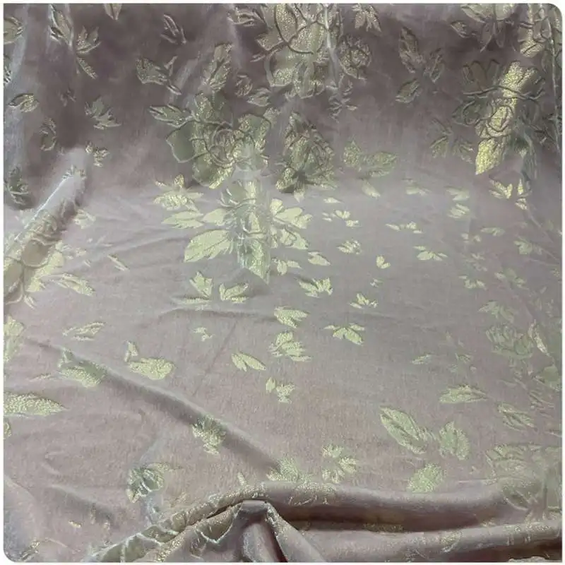 Тканый шелковый низ из натуральной бархатной ткани Cheongsam, классический костюм, рубашка, одежда в китайском стиле
Тканый шелковый низ из натуральной бархатной ткани Cheongsam, классический костюм, рубашка, одежда в китайском стиле