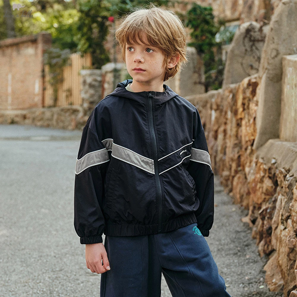 Детский демисезонный ветрозащитный плащ-тренч Dave Bella с капюшоном, повседневная верхняя одежда на молнии с лоскутным дизайном, детская одежда DK1260227
Детский демисезонный ветрозащитный плащ-тренч Dave Bella с капюшоном, повседневная верхняя одежда на молнии с лоскутным дизайном, детская одежда DK1260227 