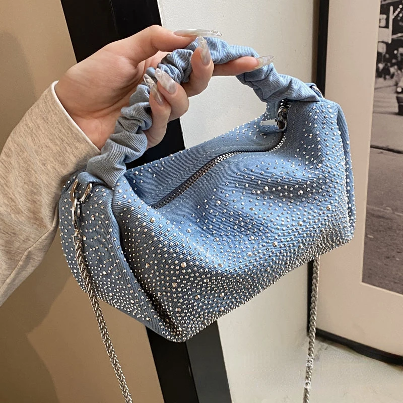 New Exquisite Diamond Design Handbag Spring Summer All-match Commuter Denim Zipper Pack Modern Popular Chain Crossbody Bags
New Exquisite Diamond Design Handbag Spring Summer All-match Commuter Denim Zipper Pack Modern Popular Chain Crossbody Bags