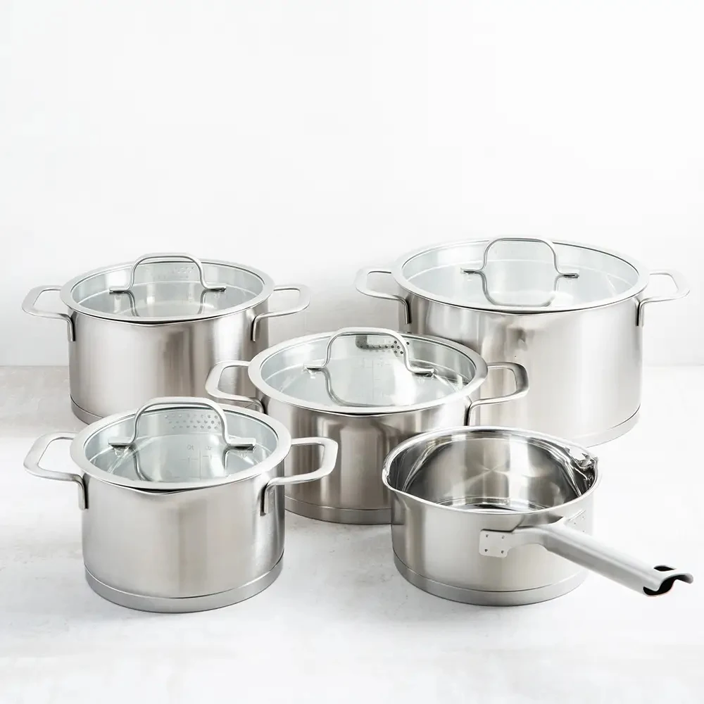 9-Piece Luxury Stainless Steel Non-stick Cookware Set with Filter Holes
9-Piece Luxury Stainless Steel Non-stick Cookware Set with Filter Holes