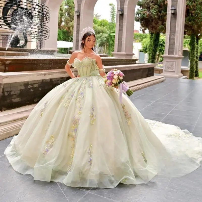Sparkling Sage Green Ball Gown Quinceanera Dresses Appliques Lace Beads Tull Mexico Brithday Party Vestidos De 15 Anos Sweet 16
Sparkling Sage Green Ball Gown Quinceanera Dresses Appliques Lace Beads Tull Mexico Brithday Party Vestidos De 15 Anos Sweet 16