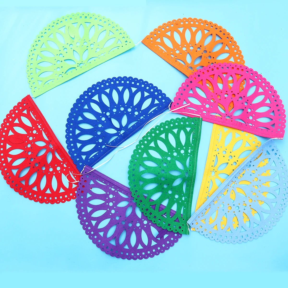Day the Dead Banner Mexican Style Semicircle Paper Cut Party Decoration Wall Hanging for Halloween
Day the Dead Banner Mexican Style Semicircle Paper Cut Party Decoration Wall Hanging for Halloween