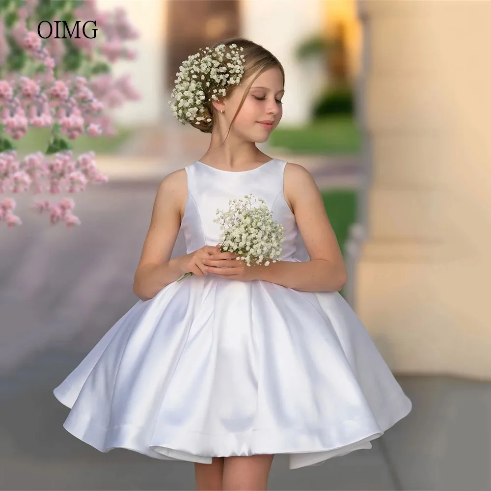 OIMG Cute Ivory Flower girl Dresses Floor Length With A Bow Tie Ball Gown Wedding Party Dress vestidos de novia Customized
OIMG Cute Ivory Flower girl Dresses Floor Length With A Bow Tie Ball Gown Wedding Party Dress vestidos de novia Customized