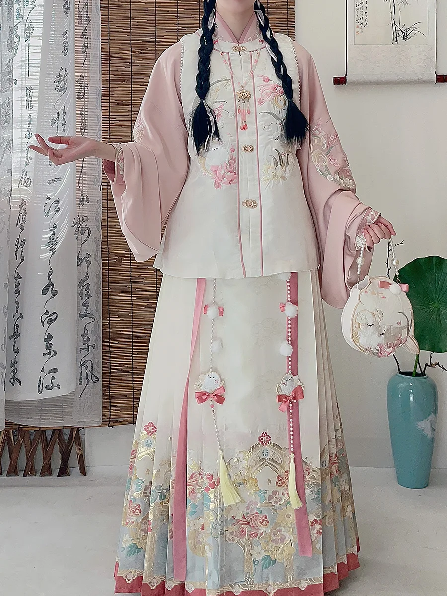 Original Pink Ming Dynas Sle Tailed Skirt Hanfu Women's Set Autumn Winter High Waist A-Line Polyester Fiber
Original Pink Ming Dynas Sle Tailed Skirt Hanfu Women's Set Autumn Winter High Waist A-Line Polyester Fiber