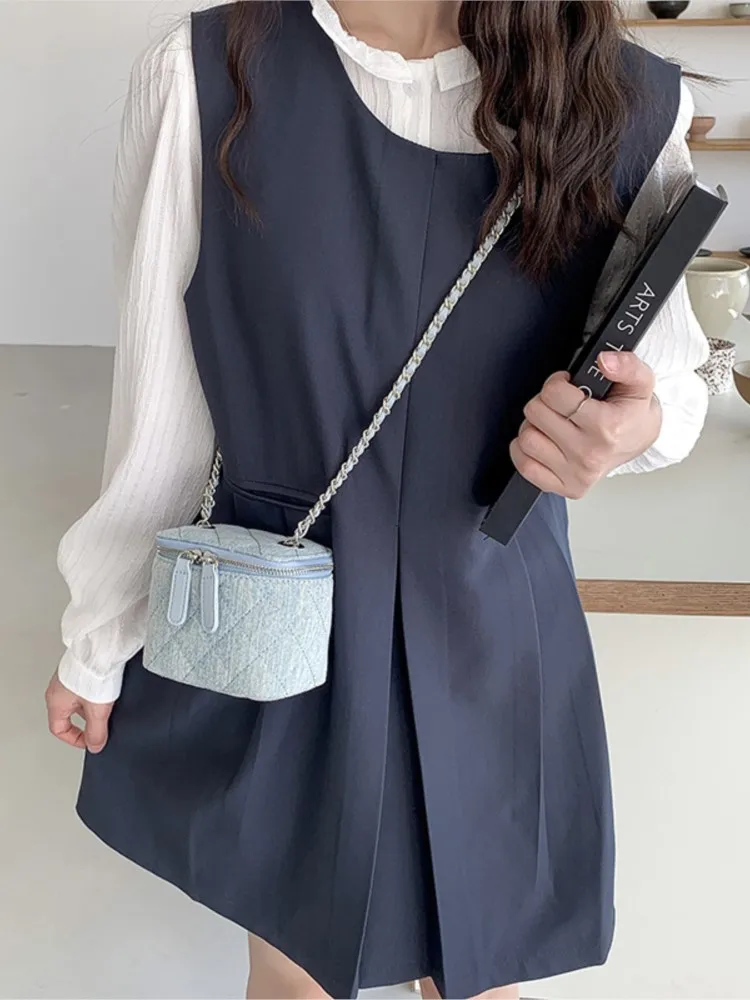 Denim Box Bag For Women Korean Chic Simple Chain Crossbody Bags Female 2025 New Summer Fashion Solid Color Small Shoulder Bags
Denim Box Bag For Women Korean Chic Simple Chain Crossbody Bags Female 2025 New Summer Fashion Solid Color Small Shoulder Bags