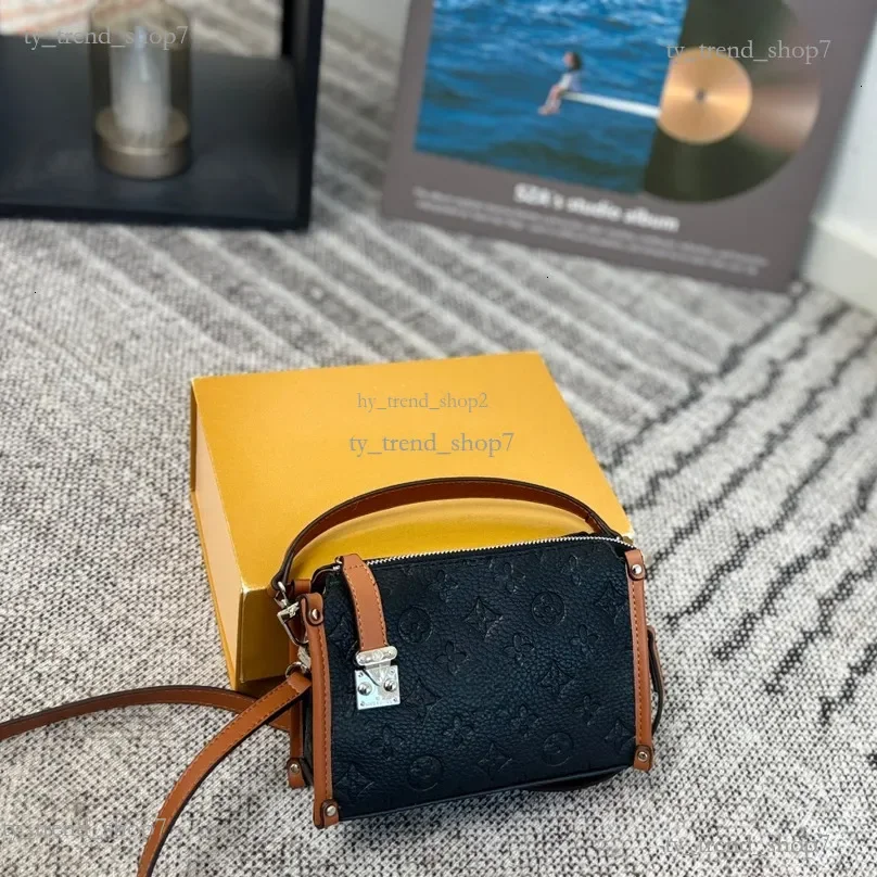 2026 new Handbag lvslys side trunk postman Bag Capacity leather Bag Crossbody Shoulder bag monogram archive Bucket bag Wallet Ba
2026 new Handbag lvslys side trunk postman Bag Capacity leather Bag Crossbody Shoulder bag monogram archive Bucket bag Wallet Ba