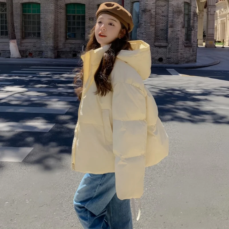Winter Women's Sweet Beige Puffy Short Down Jackets Hooded Loose Thickened Warm Padded Coat Fashion Zipper Wadded Jacket
Winter Women's Sweet Beige Puffy Short Down Jackets Hooded Loose Thickened Warm Padded Coat Fashion Zipper Wadded Jacket