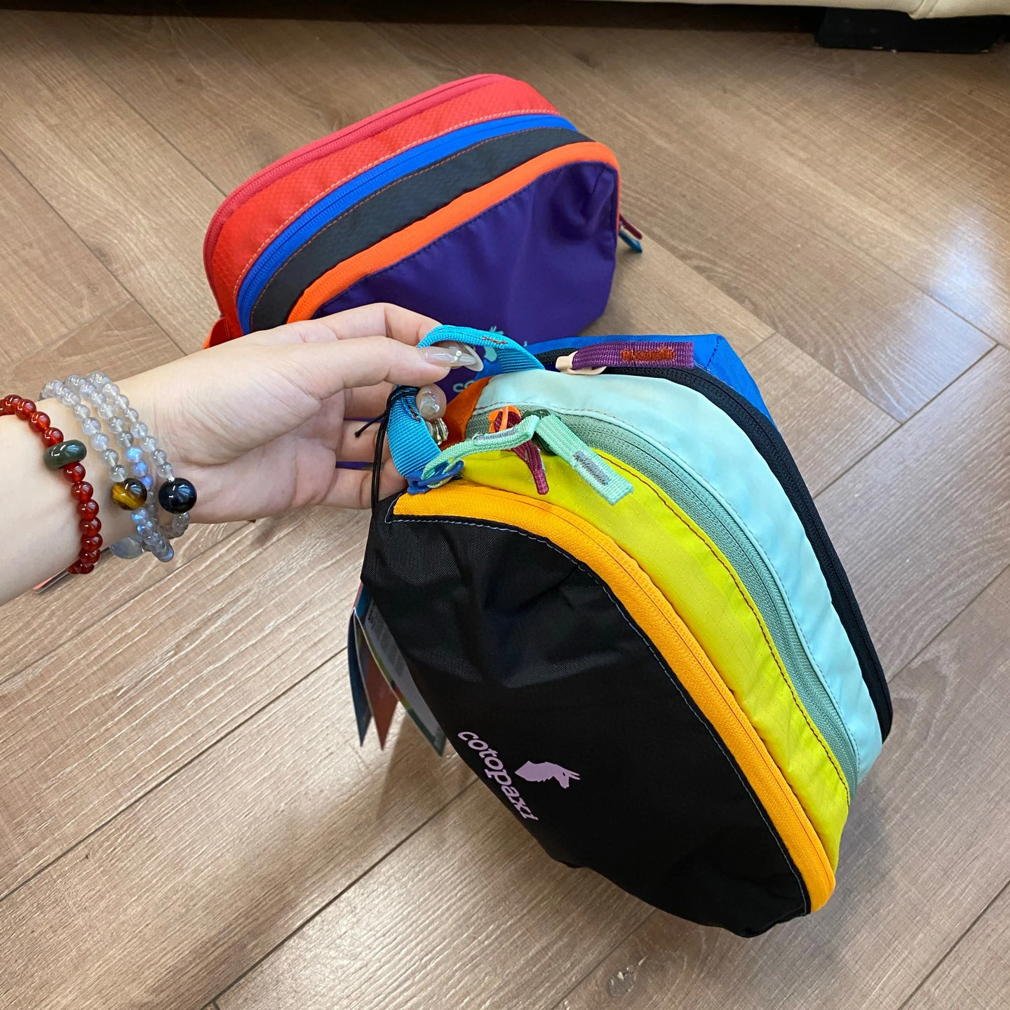 Cotopaxi Travel Toiletry Bag Cosmetic Pouch Outdoor Cam Gear American Alpaca Design Wa Bag for On-The-Go entials
Cotopaxi Travel Toiletry Bag Cosmetic Pouch Outdoor Cam Gear American Alpaca Design Wa Bag for On-The-Go entials
