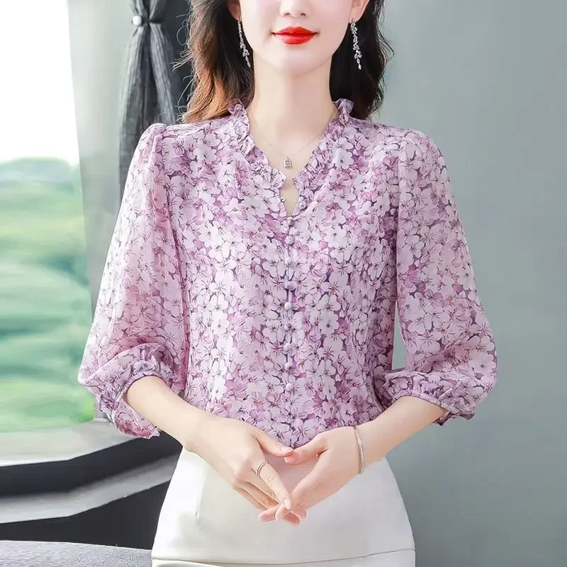 Women's Clothing New 3/4 Sleeve Printing V-neck Buttons Spring Summer Thin Floral Simplicity Elegant Korean Fashion Blouses Z599
Women's Clothing New 3/4 Sleeve Printing V-neck Buttons Spring Summer Thin Floral Simplicity Elegant Korean Fashion Blouses Z599