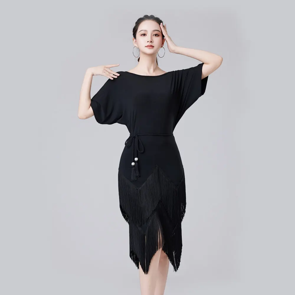 Latin Dance Dress for Women Adult New Loose Professional Tassel Skirt Large Size Performance Clothes Cha-Cha Dance
Latin Dance Dress for Women Adult New Loose Professional Tassel Skirt Large Size Performance Clothes Cha-Cha Dance